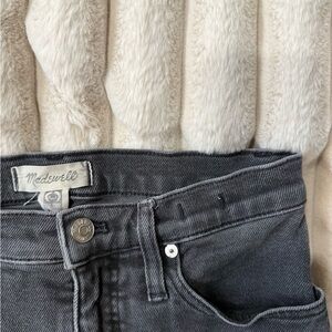 Madewell Women's Mid Rise Kick Out Jeans